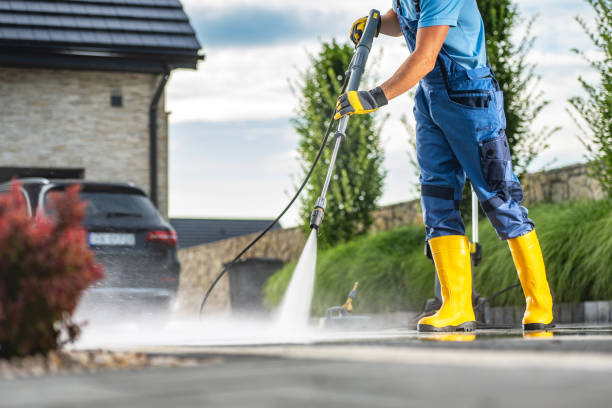 Best Graffiti Removal  in Estacada, OR